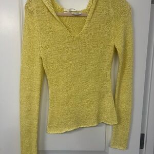 Silence + Noise Lemon Knit V-Neck Top